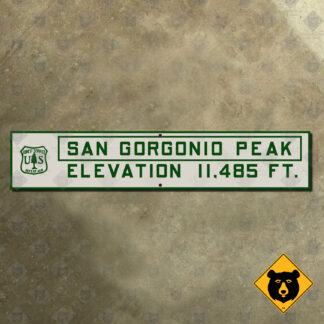 California San Gorgonio Peak summit sign