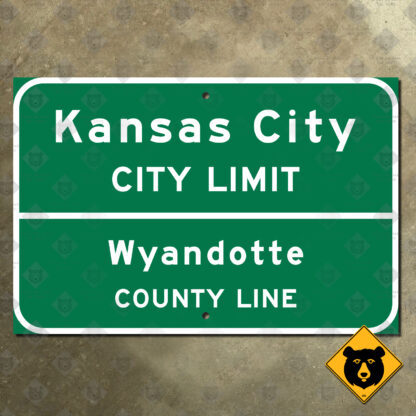 Kansas City city limit, Wyandotte County county line sign