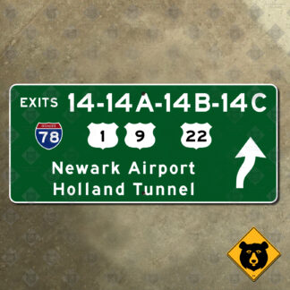 New Jersey Turnpike Exit 14, Newark Airport, Holland Tunnel exit sign