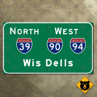 Wisconsin Interstate 39, 90, 94 Wisconsin Dells guide sign