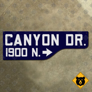 Los Angeles Canyon Drive street sign