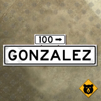 San Francisco Gonzalez Drive street sign